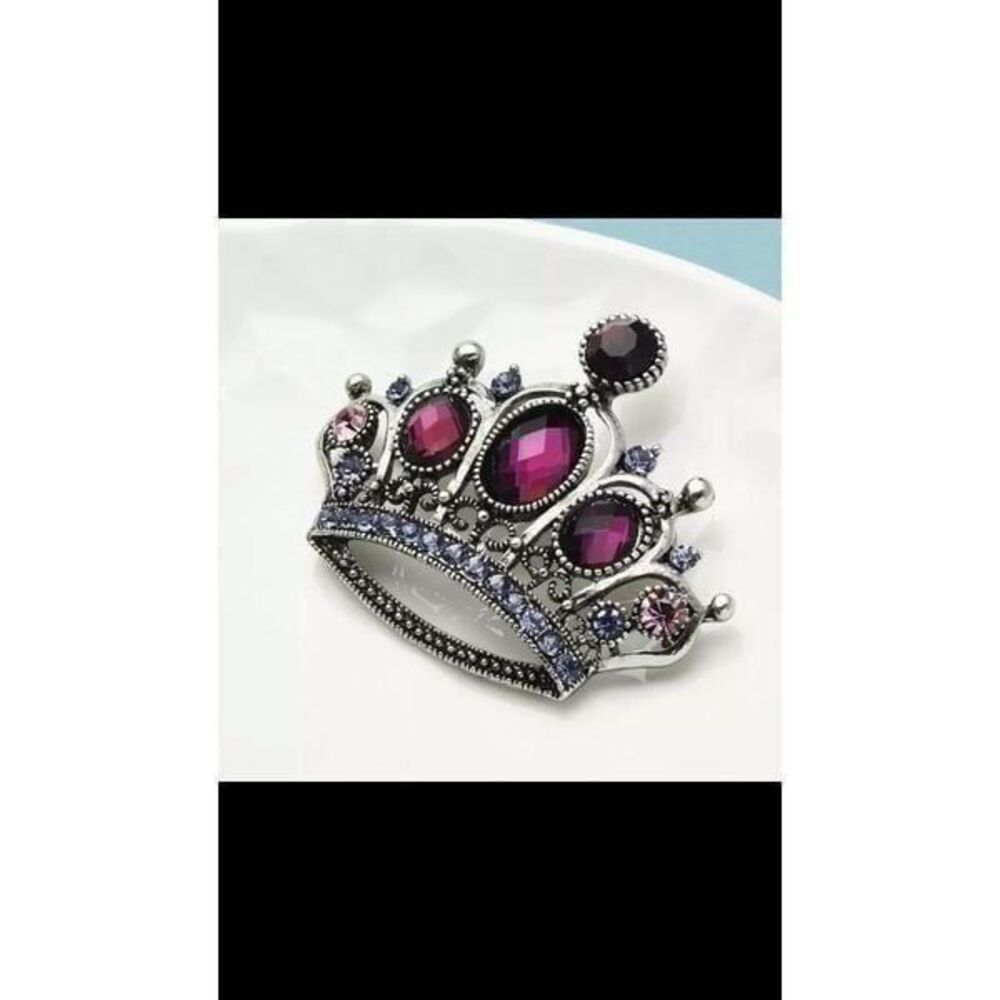 VINTAGE CROWN RHINESTONE BROOCH PIN